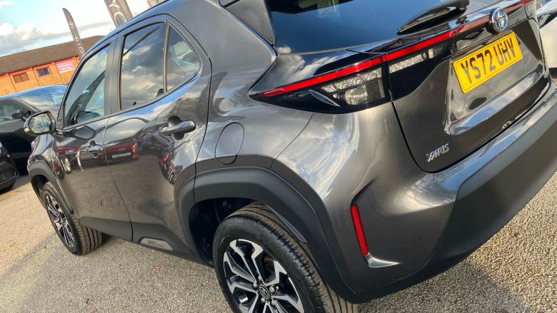 Toyota Yaris Cross 1.5 Hybrid Design 5dr CVT Hybrid Estate